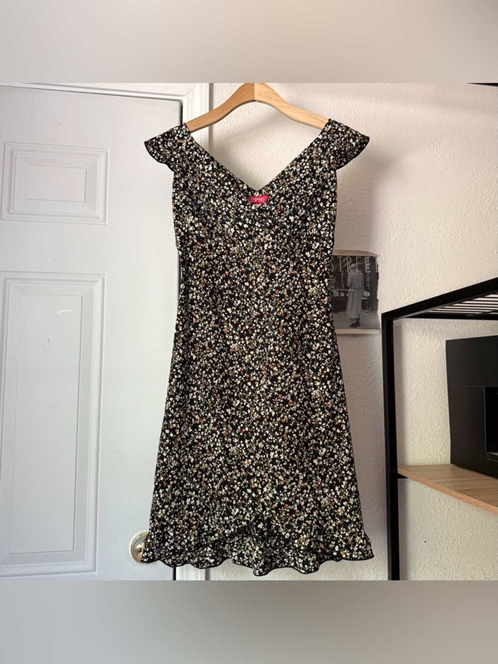 ESPIRIT black vintage floral surplice‎ short sleeve mini dress
